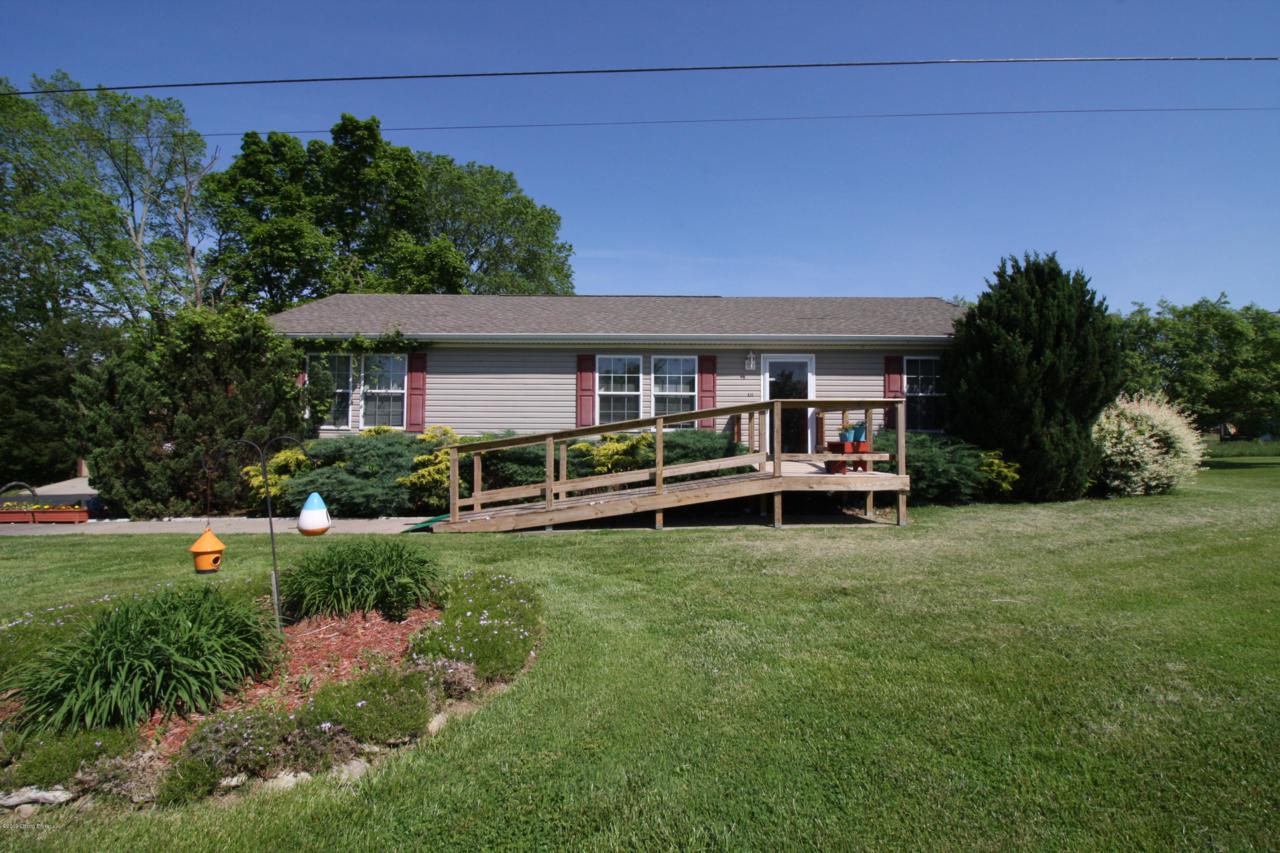 431 Devin Dr - Photo 1