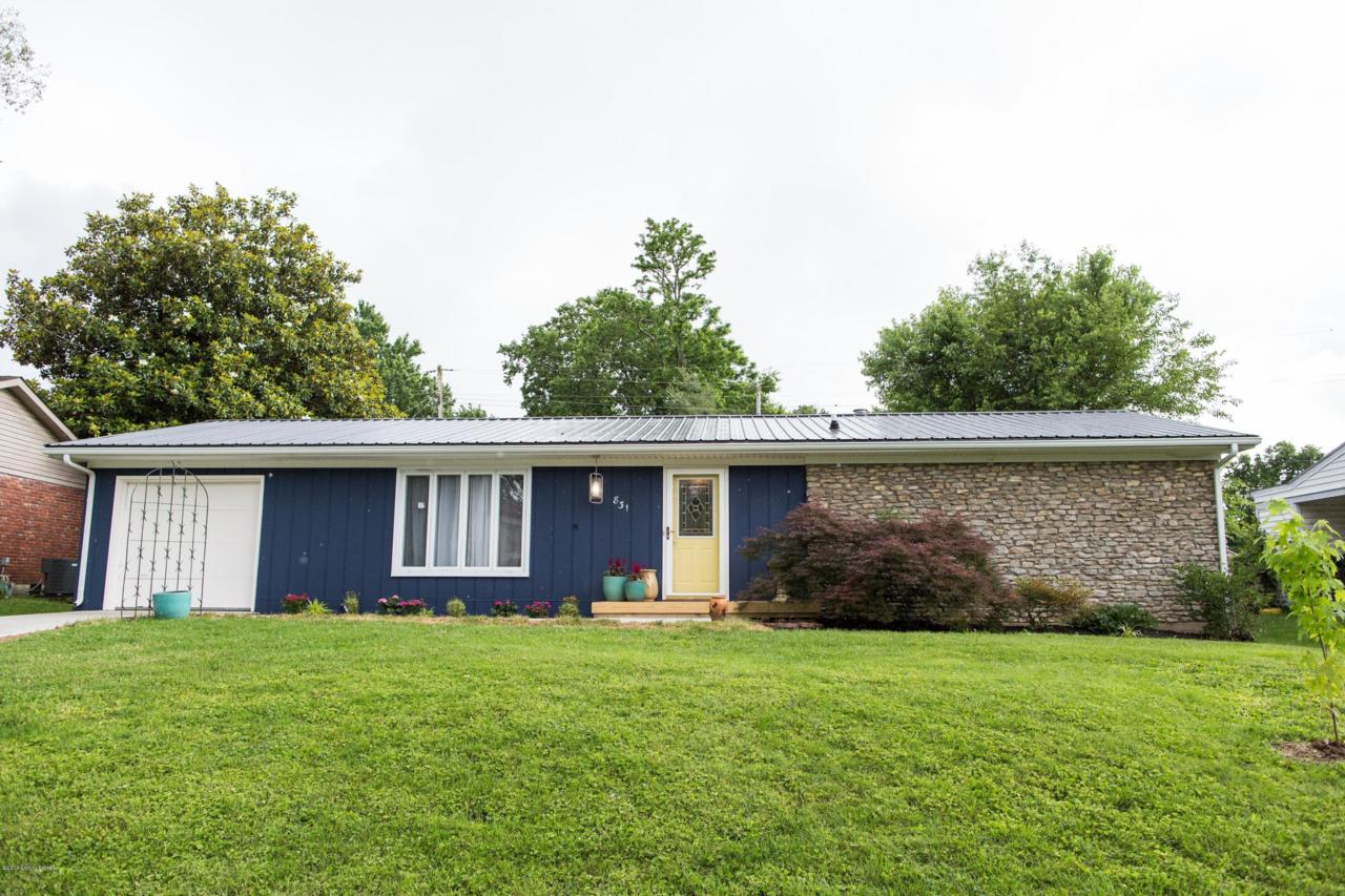 831 Colonial Trace - Photo 1