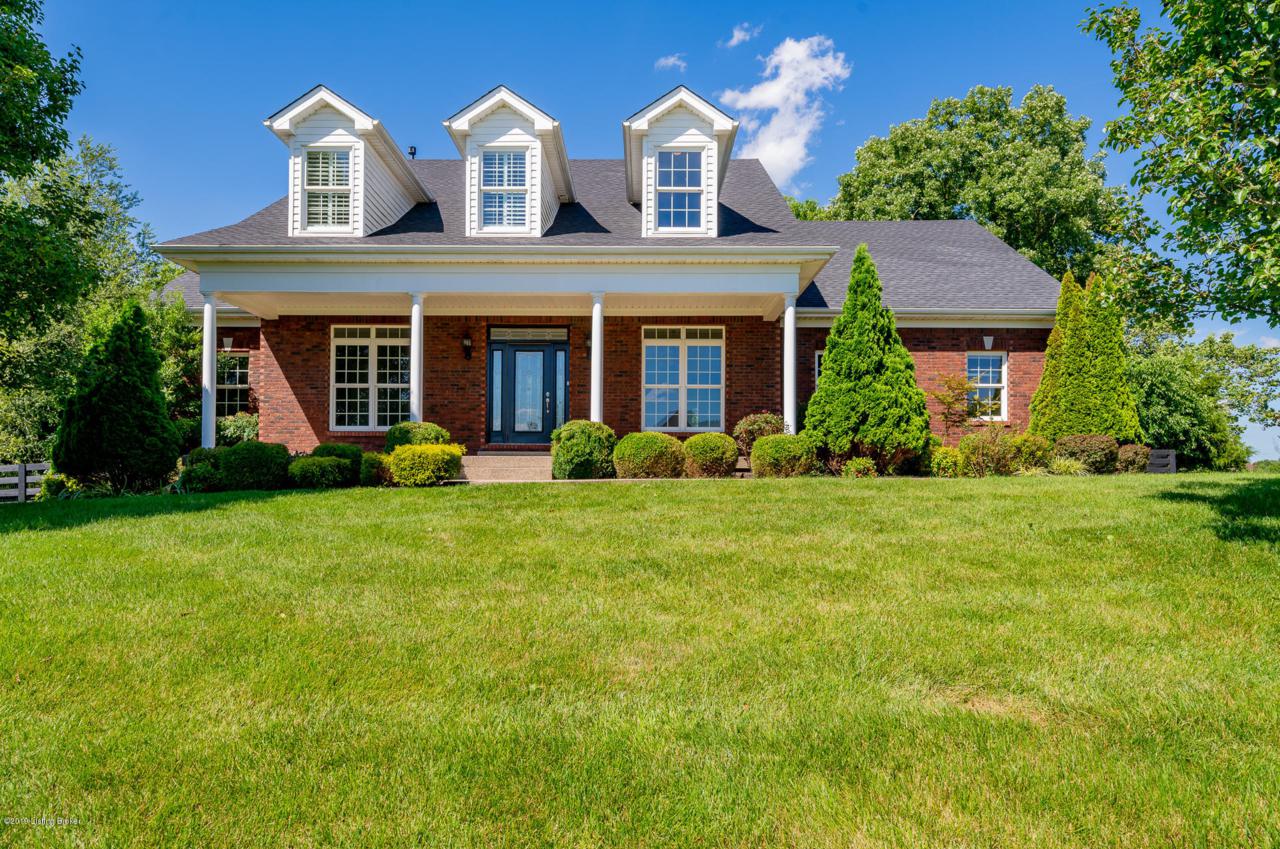 3901 Lake Ridge Ct - Photo 1