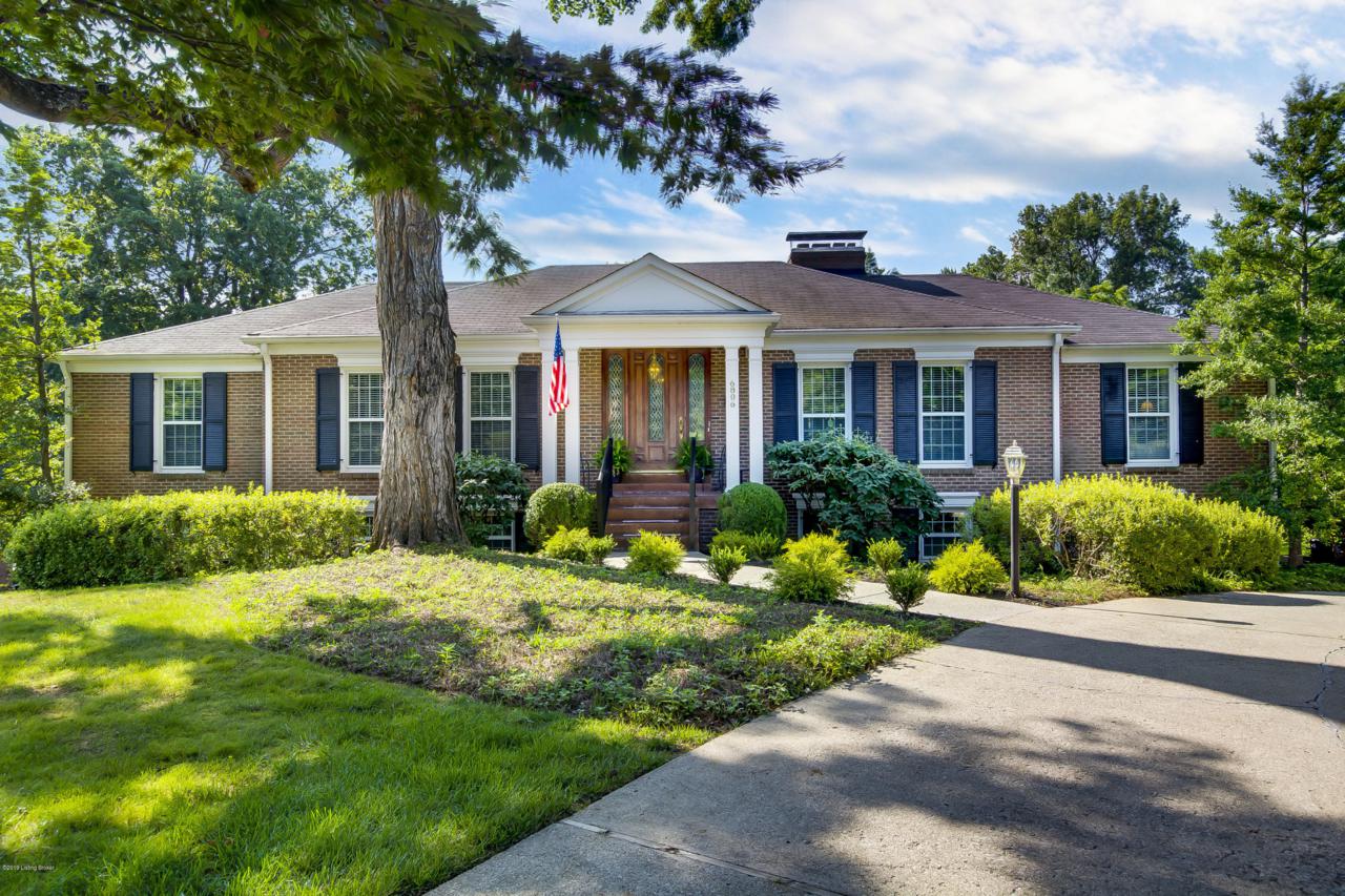 6806 Foxcroft Rd - Photo 1