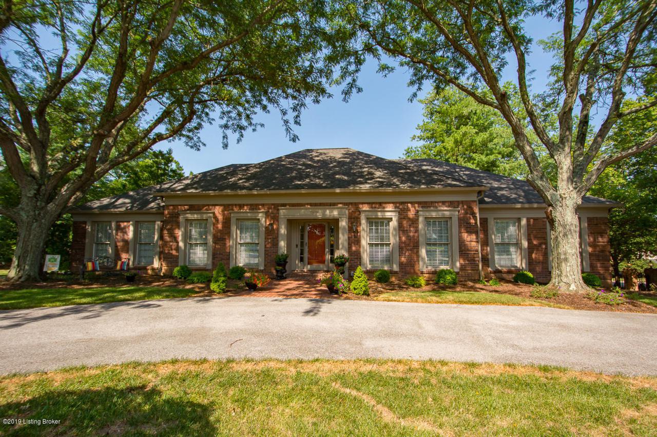 7509 Hunting Creek Dr - Photo 1