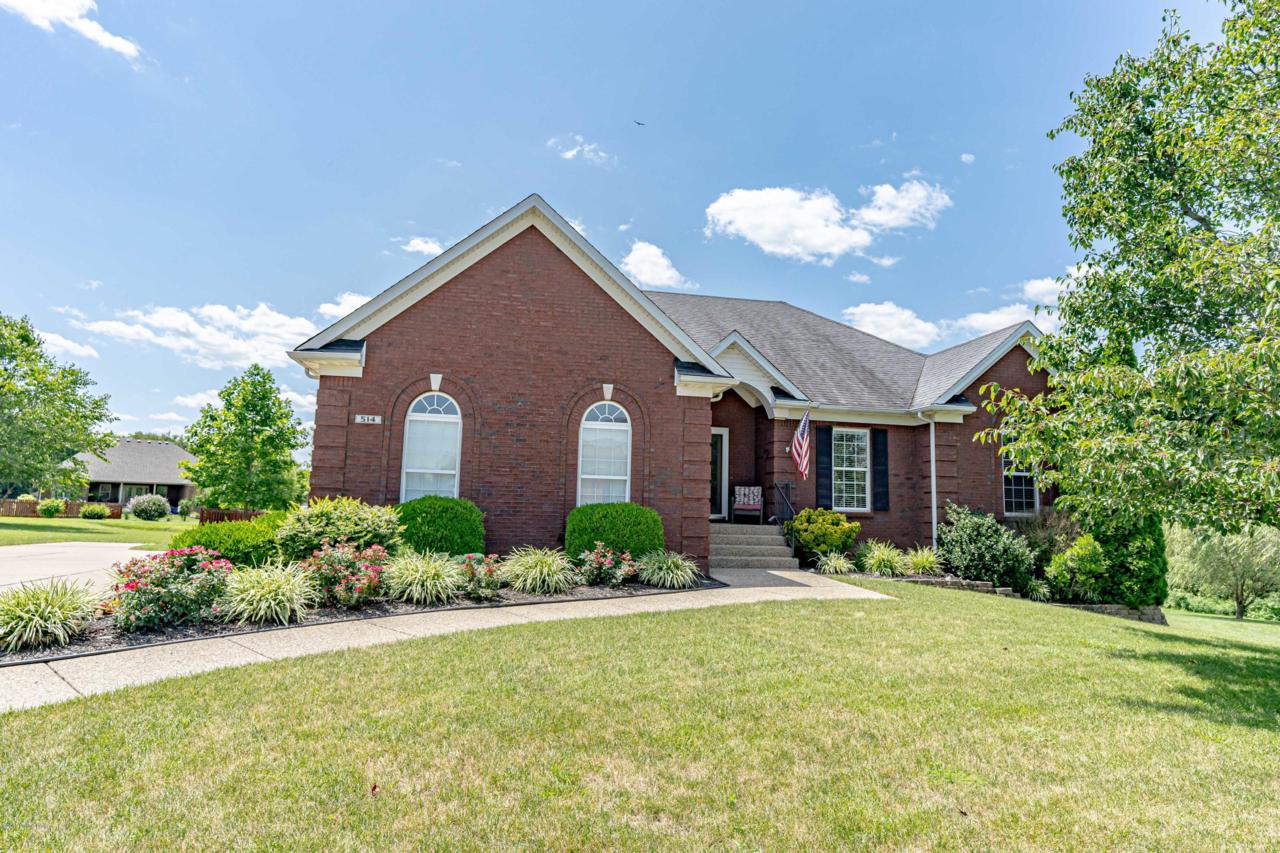 514 Hemingway Ct - Photo 1