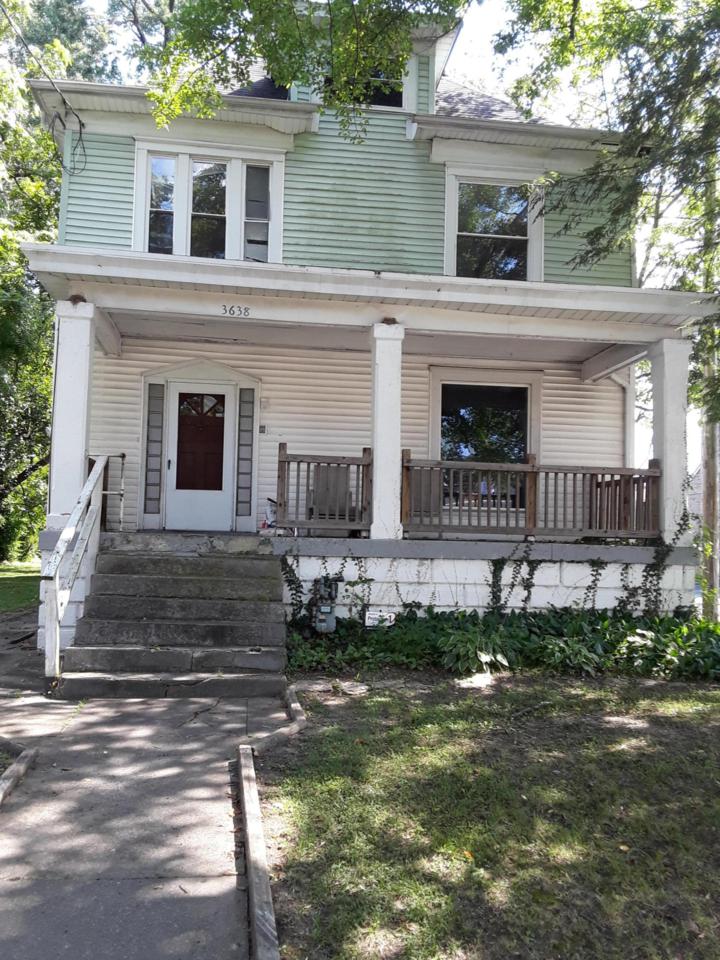 3638 River Park Dr - Photo 1