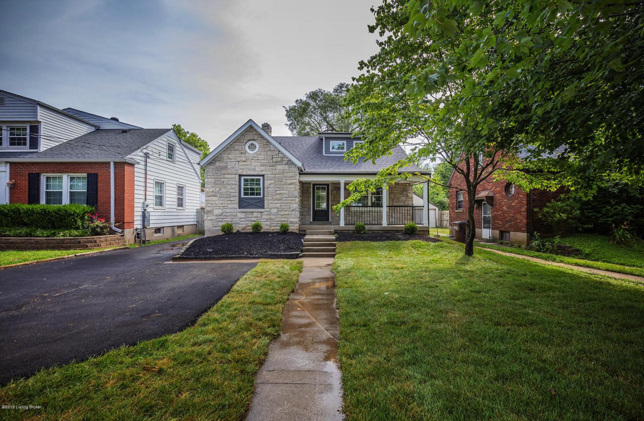 305 Breckenridge Ln - Photo 1