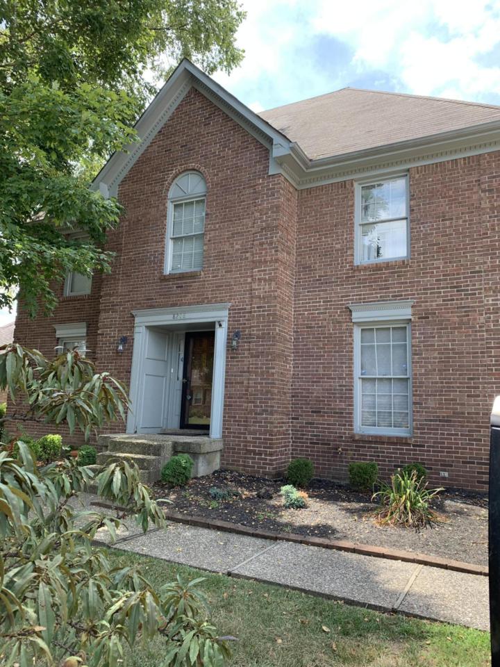 8208 Brookhollow Ct - Photo 1