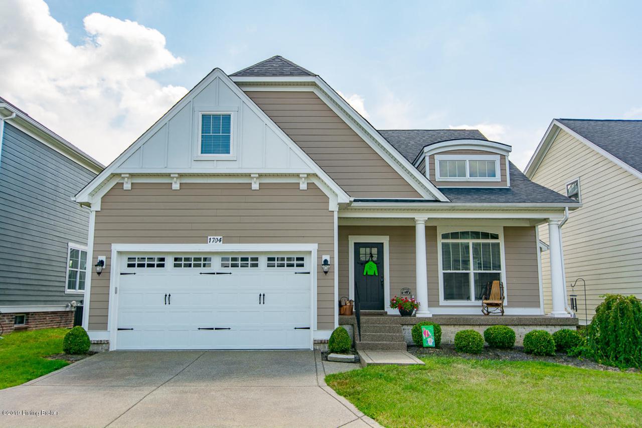1704 Coral Ct - Photo 1