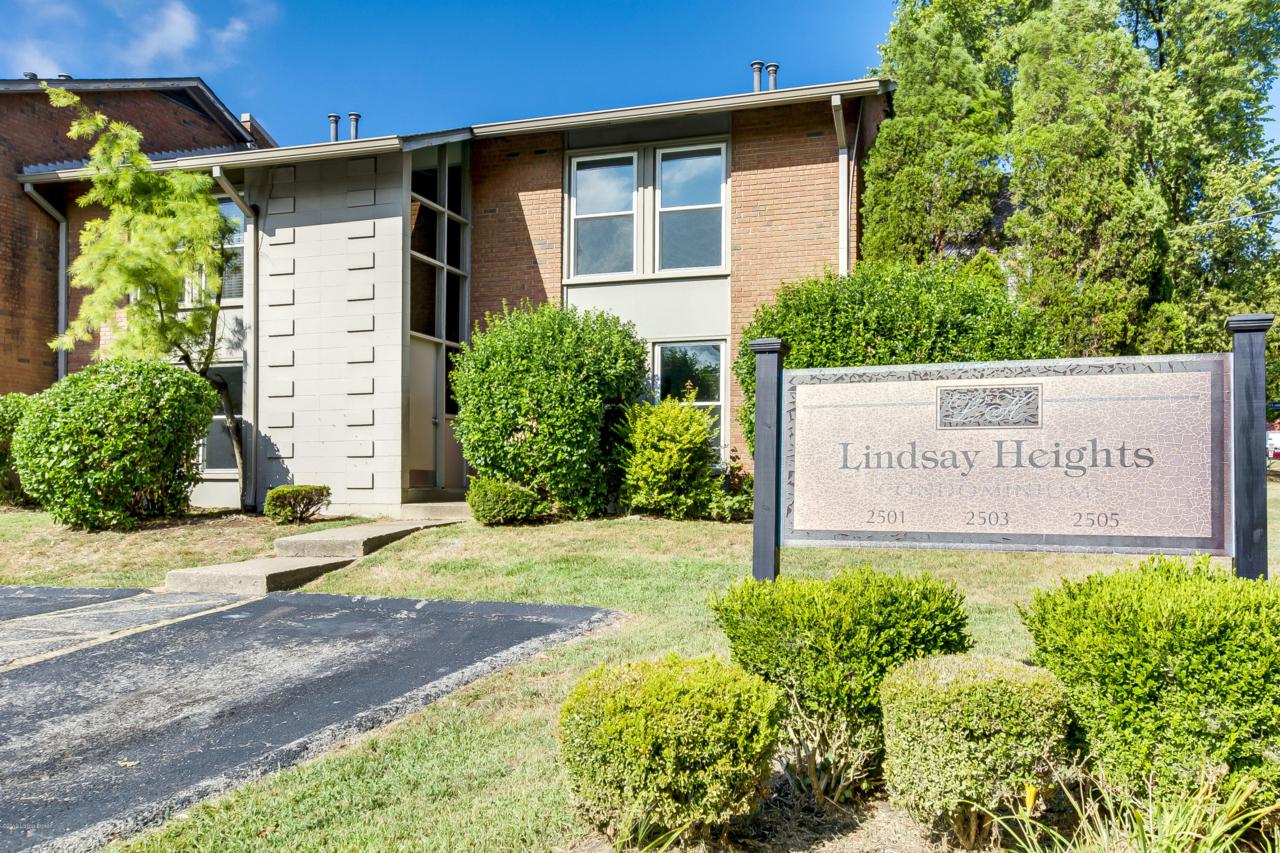 2505 Lindsay Ave - Photo 1