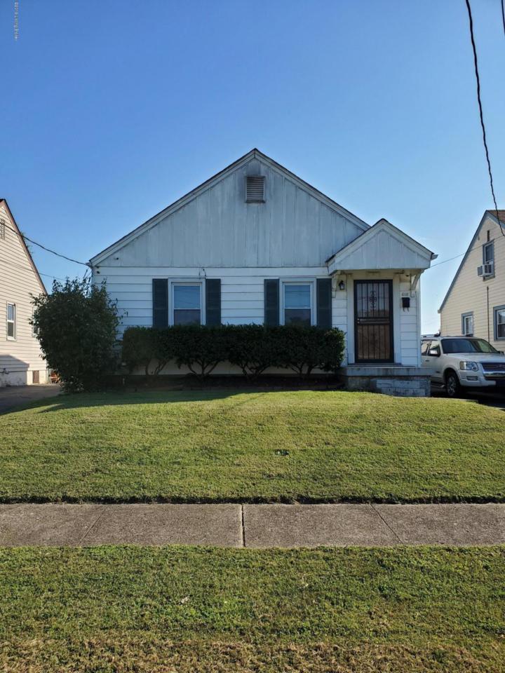 618 Compton St - Photo 1