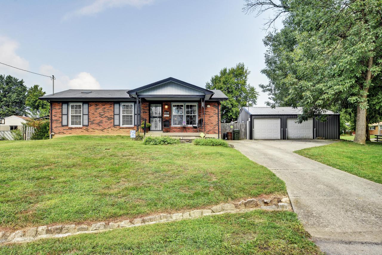 2806 Lencott Dr - Photo 1