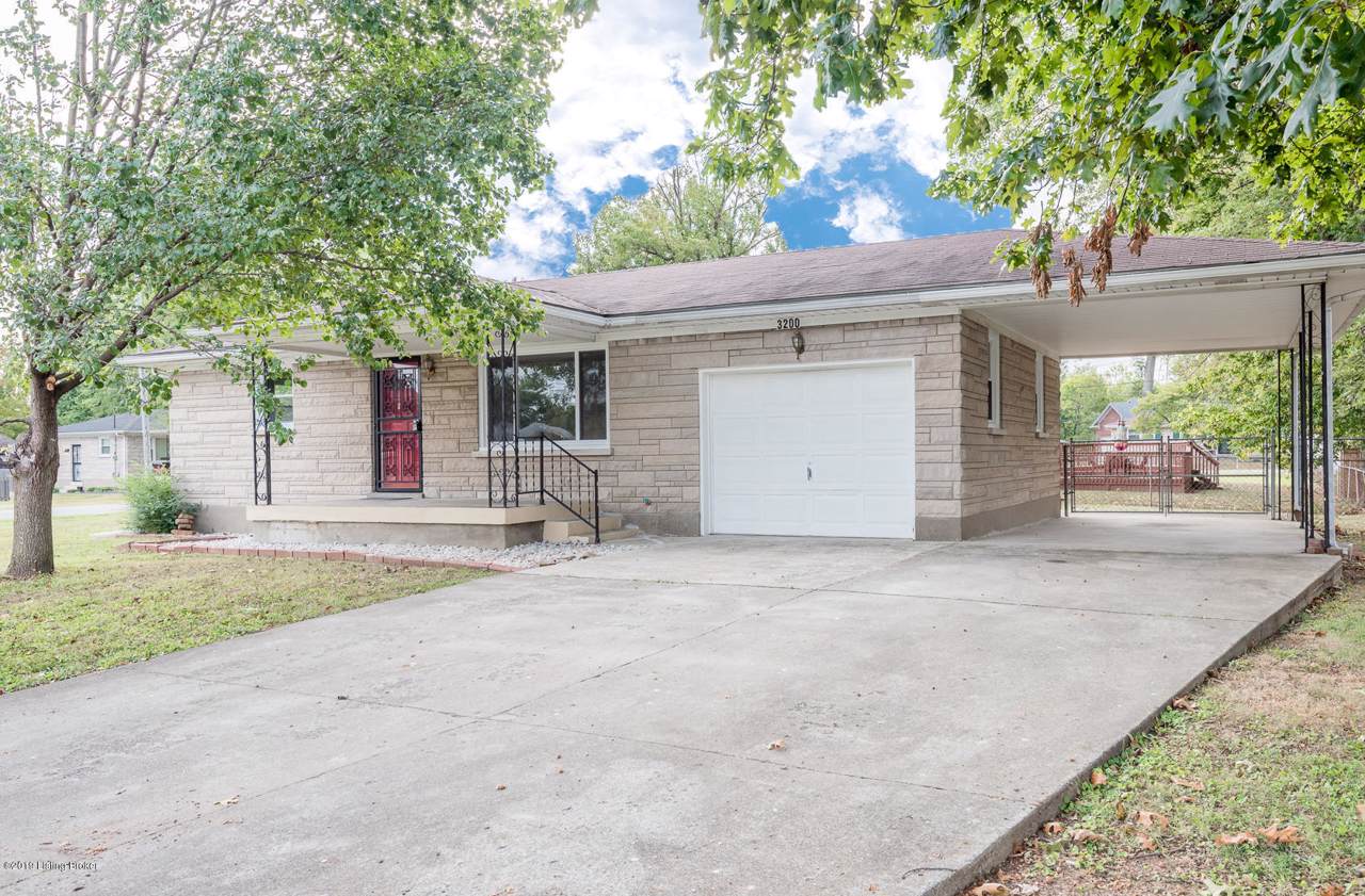 3200 Huberta Dr - Photo 1