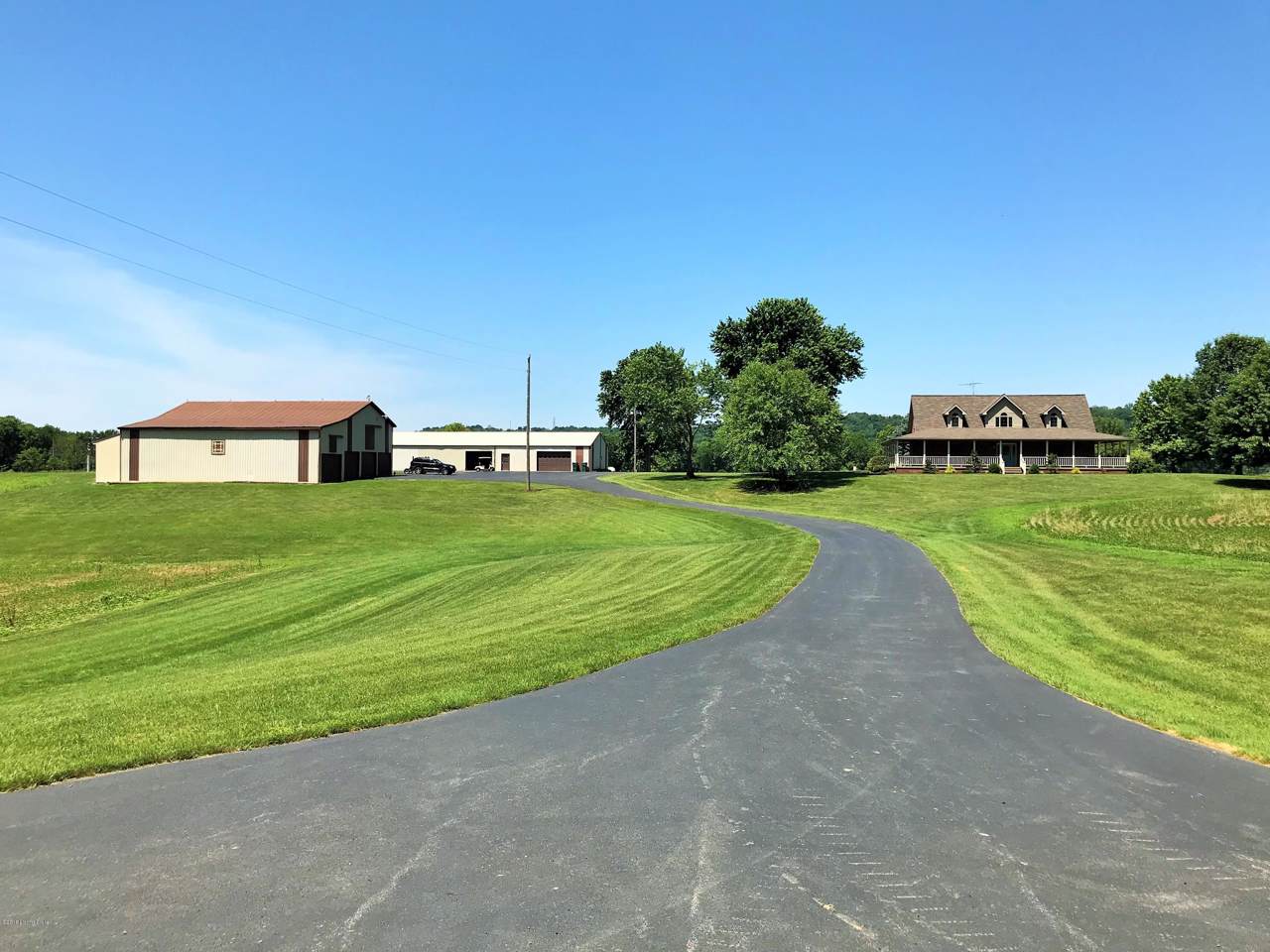 2689 Wises Landing Rd - Photo 1