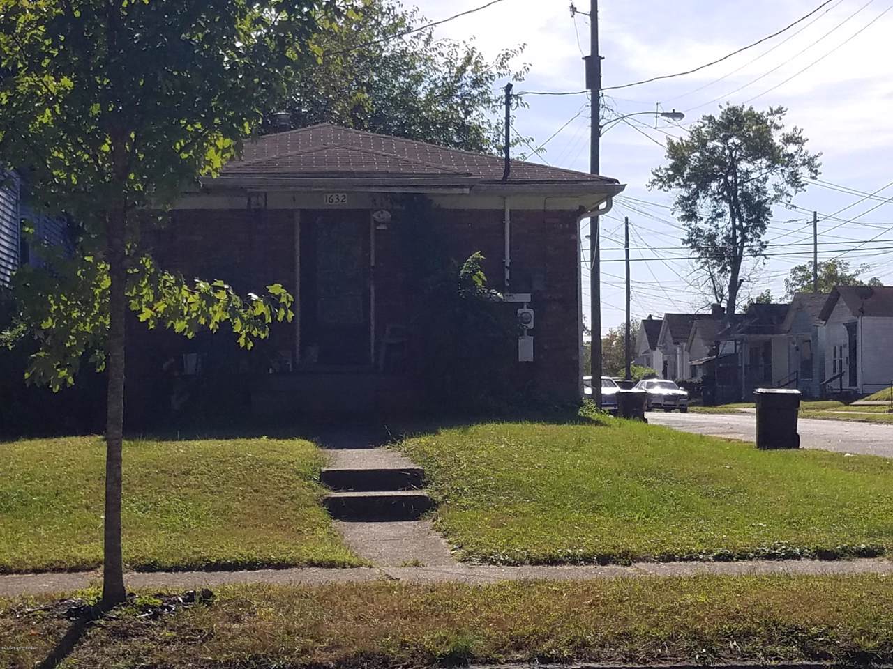1632 Ormsby - Photo 1