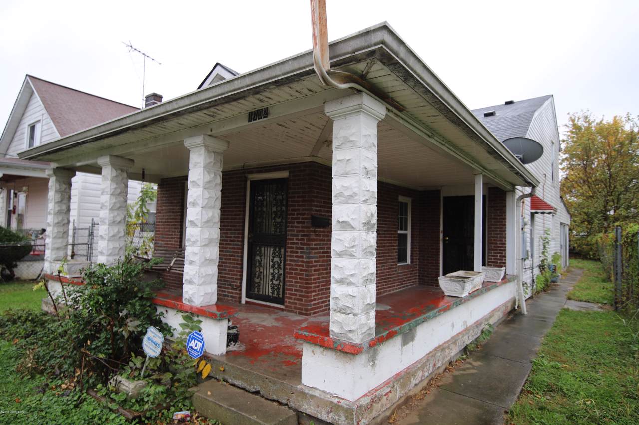 1702 Saint Louis Ave - Photo 1
