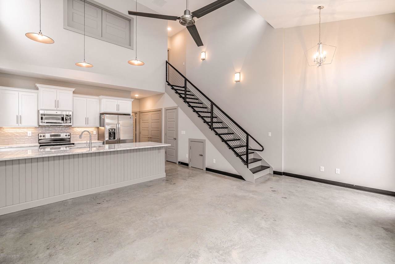 702 Lyndon Lofts Ct - Photo 1