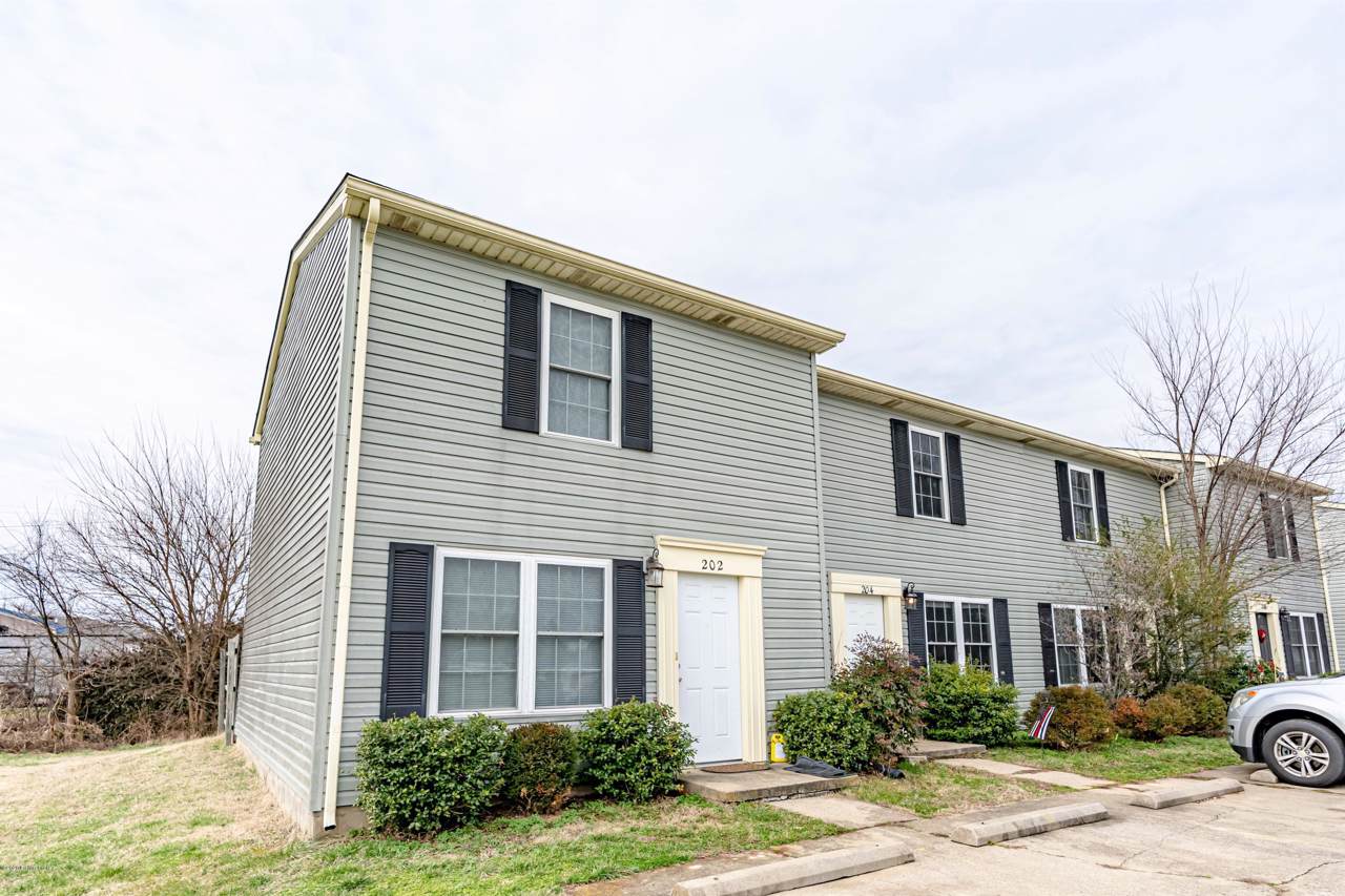 204 Bourbon Ct - Photo 1