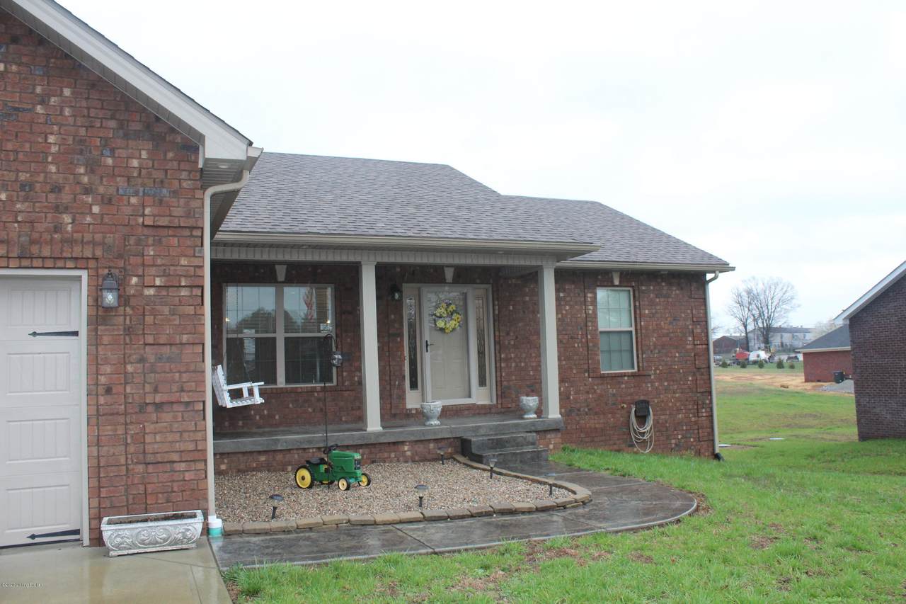 410 Deatsville Loop - Photo 1