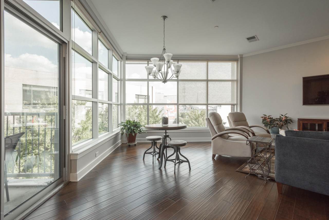 324 Main St - Photo 1