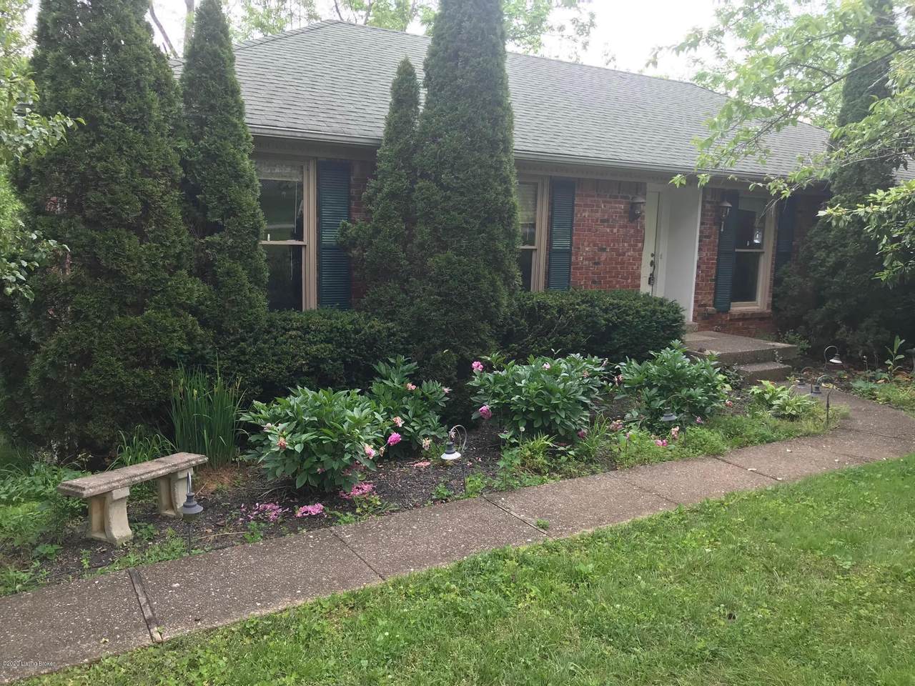 1029 Rollingwood Ln - Photo 1
