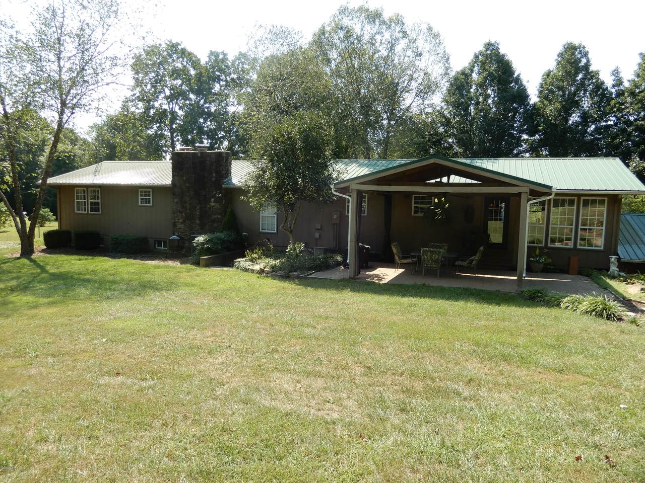 1919 White Oak Rd - Photo 1
