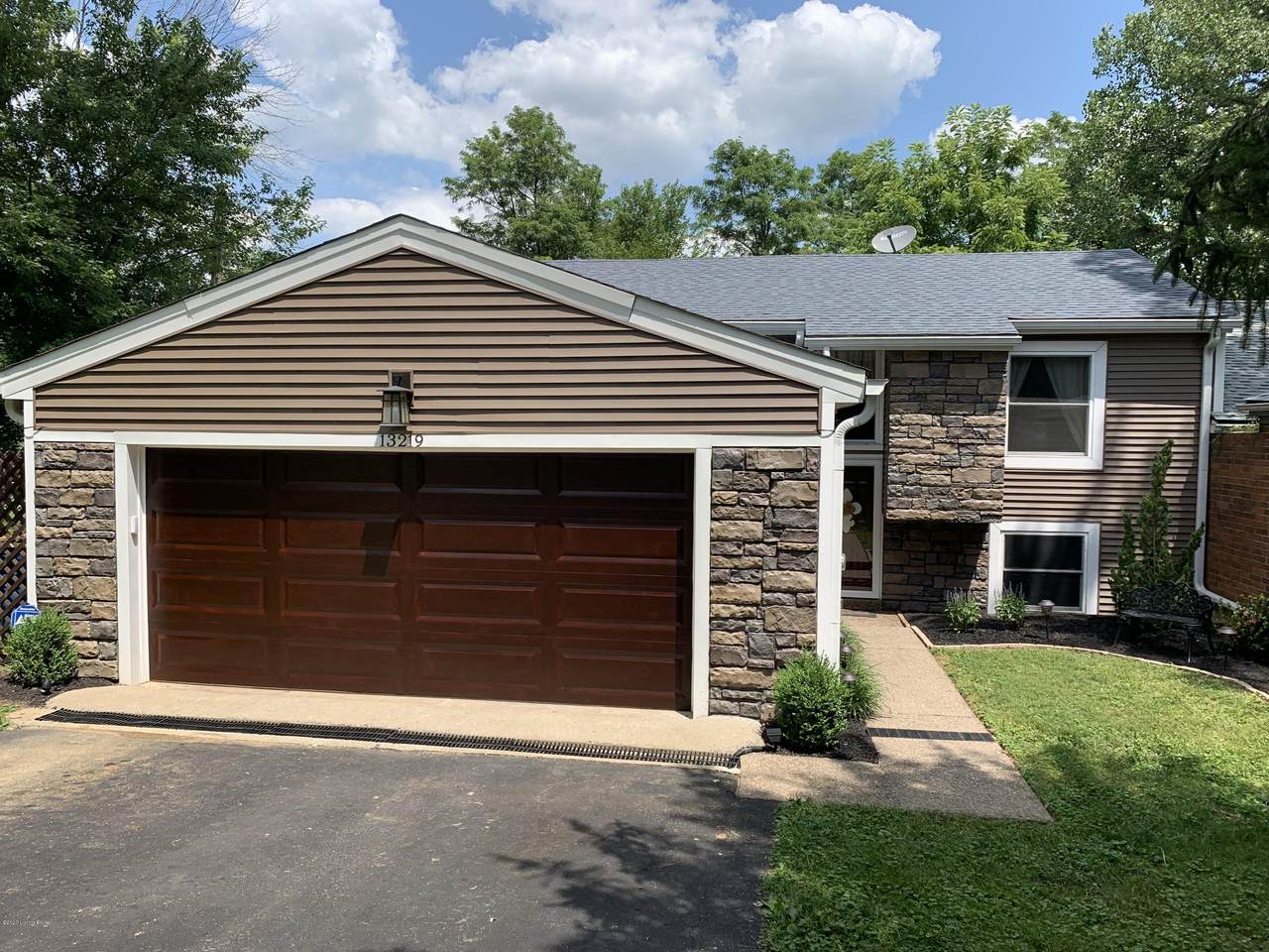 13219 Settlers Point Trail - Photo 1