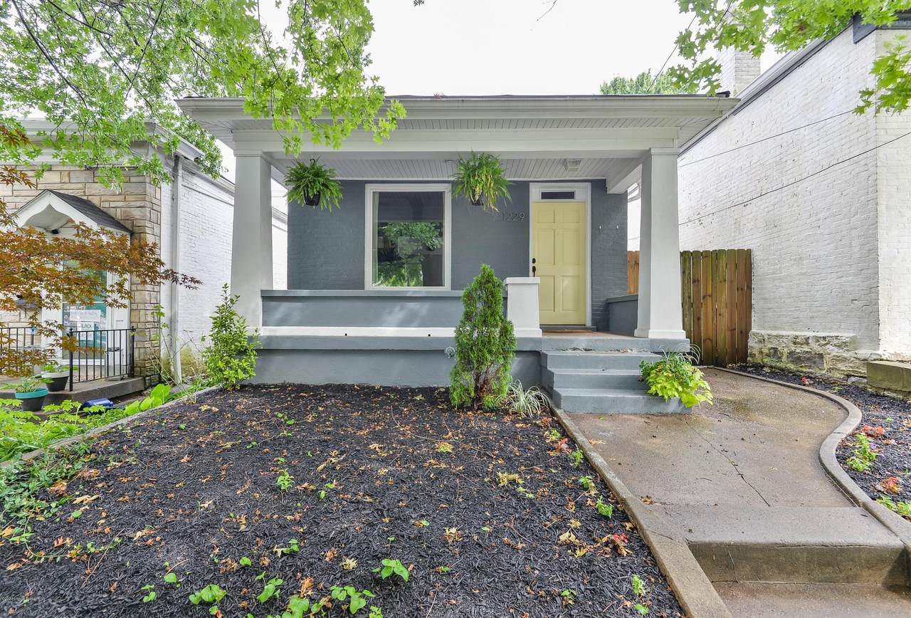 1229 Payne St - Photo 1