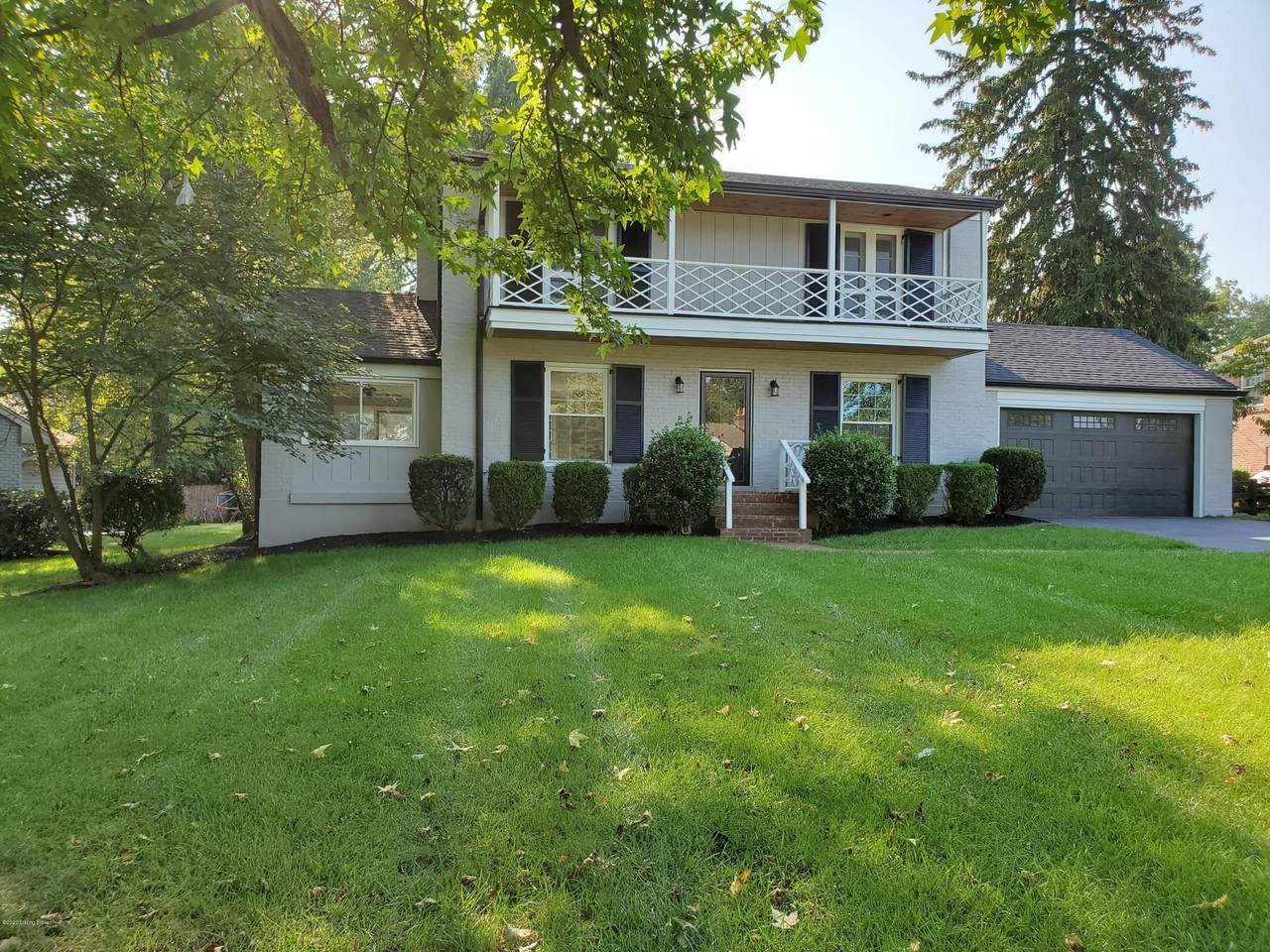 302 Old Farm Rd - Photo 1
