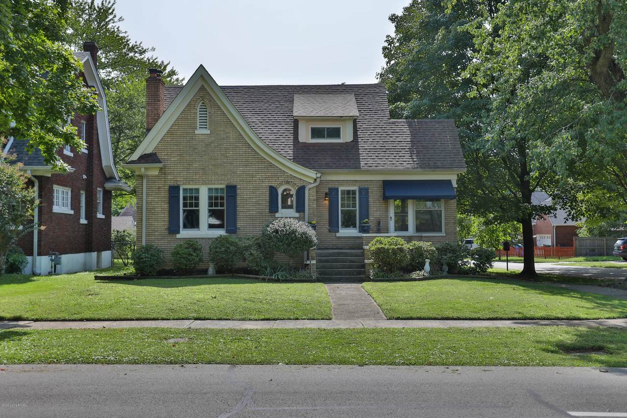2300 Winston Ave - Photo 1