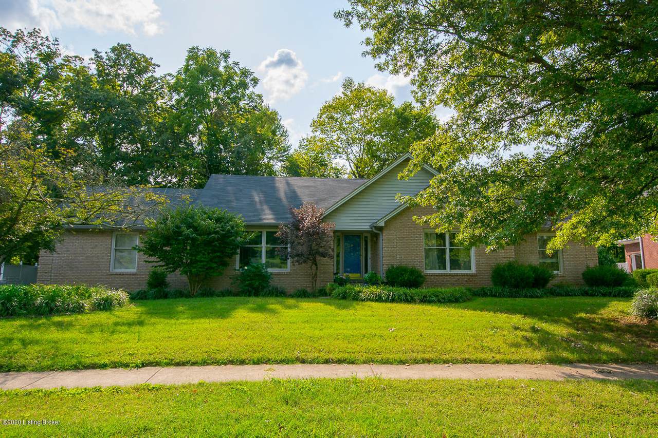 2508 Ballantrae Cir - Photo 1