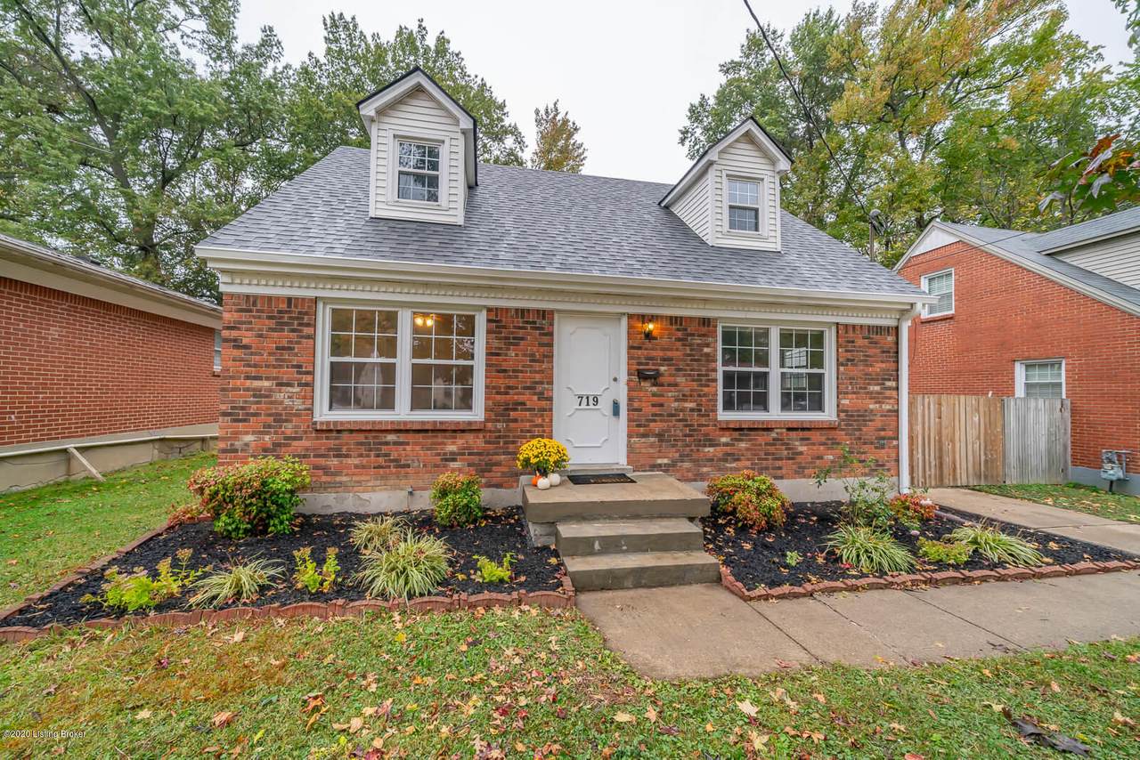 719 Iroquois Ave - Photo 1