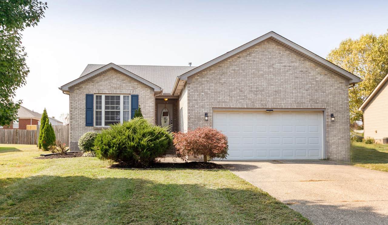217 Deer Park Way - Photo 1
