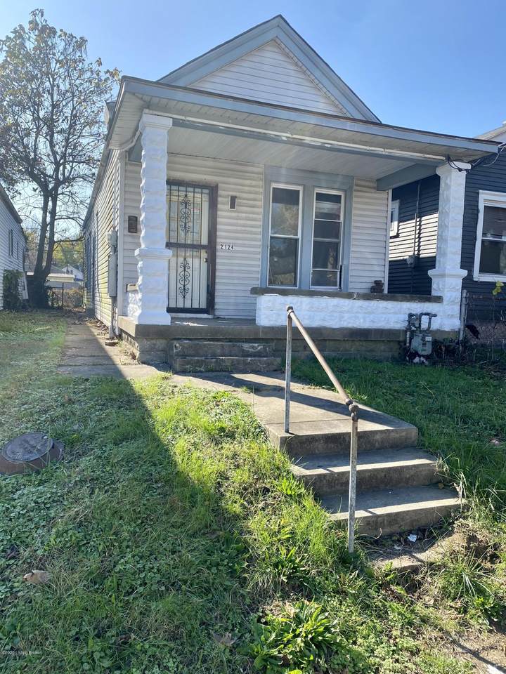 2124 Dumesnil St - Photo 1