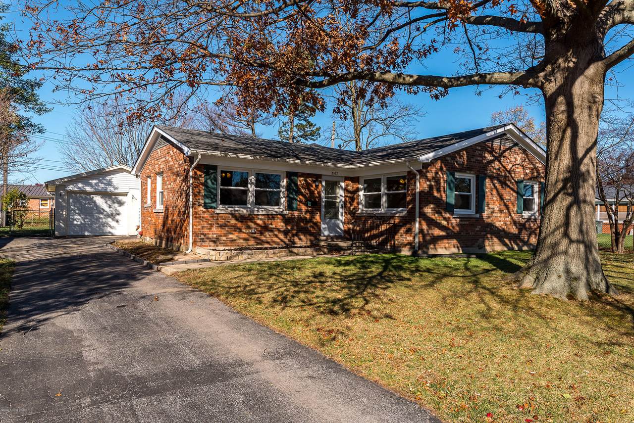 2107 Jasmine Dr - Photo 1