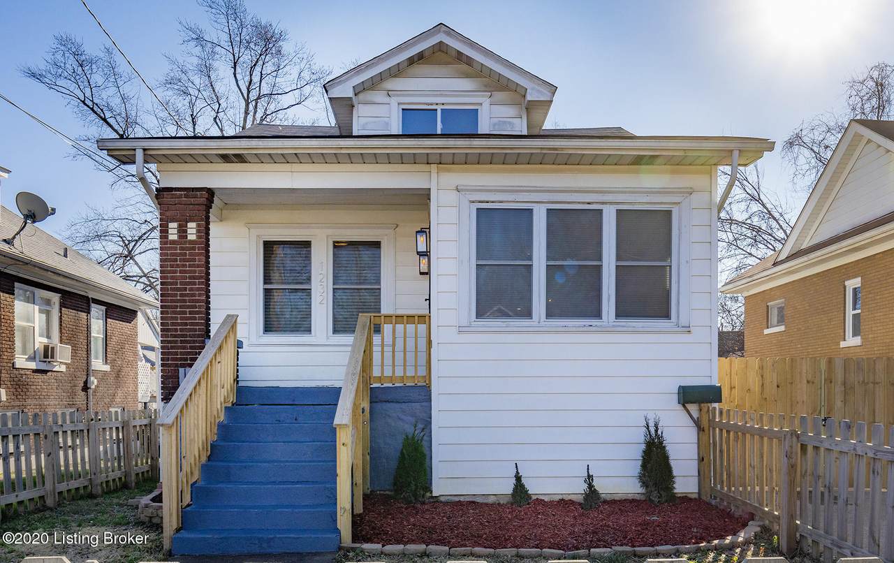 1232 Manitau Ave - Photo 1
