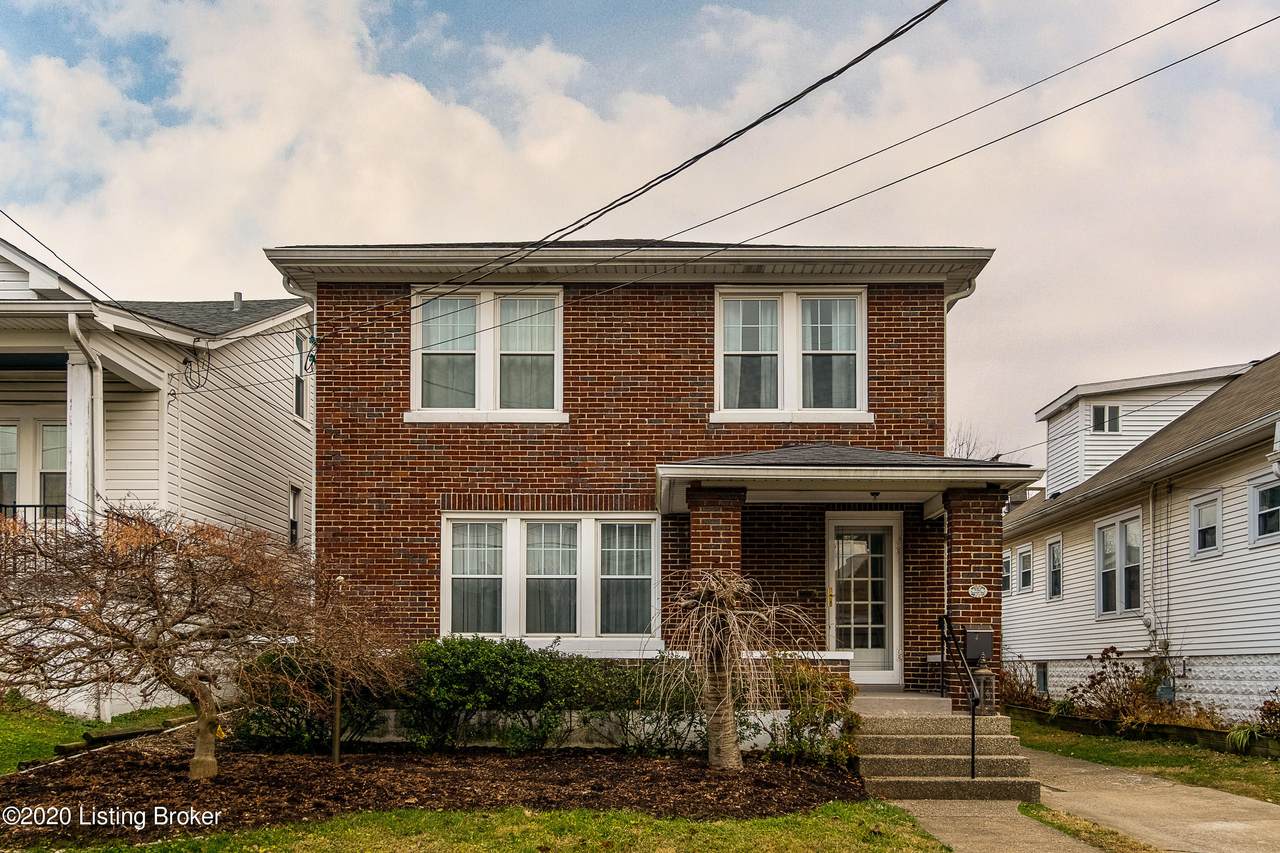932 Keswick Blvd - Photo 1