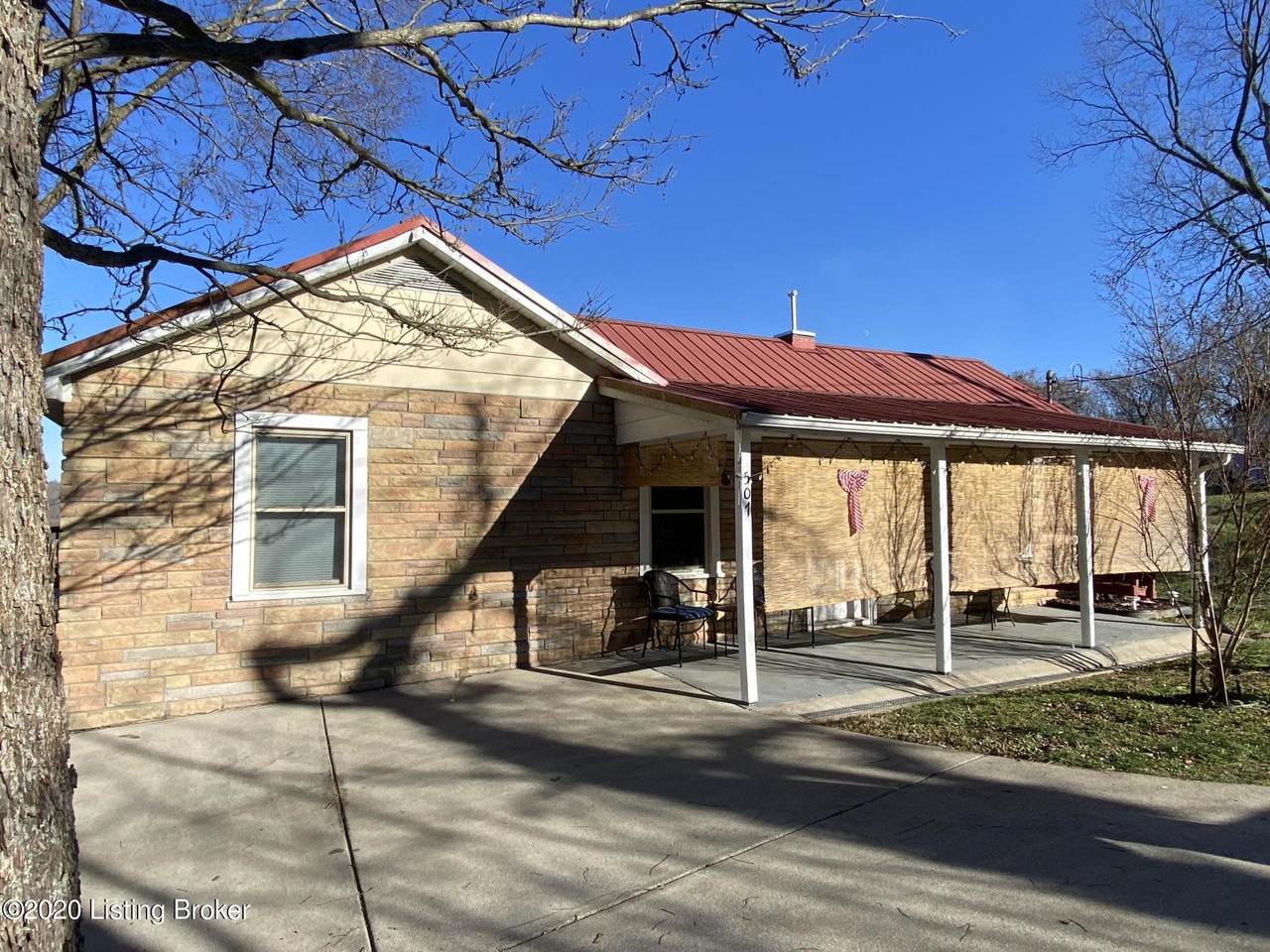 507 Lafayette St - Photo 1