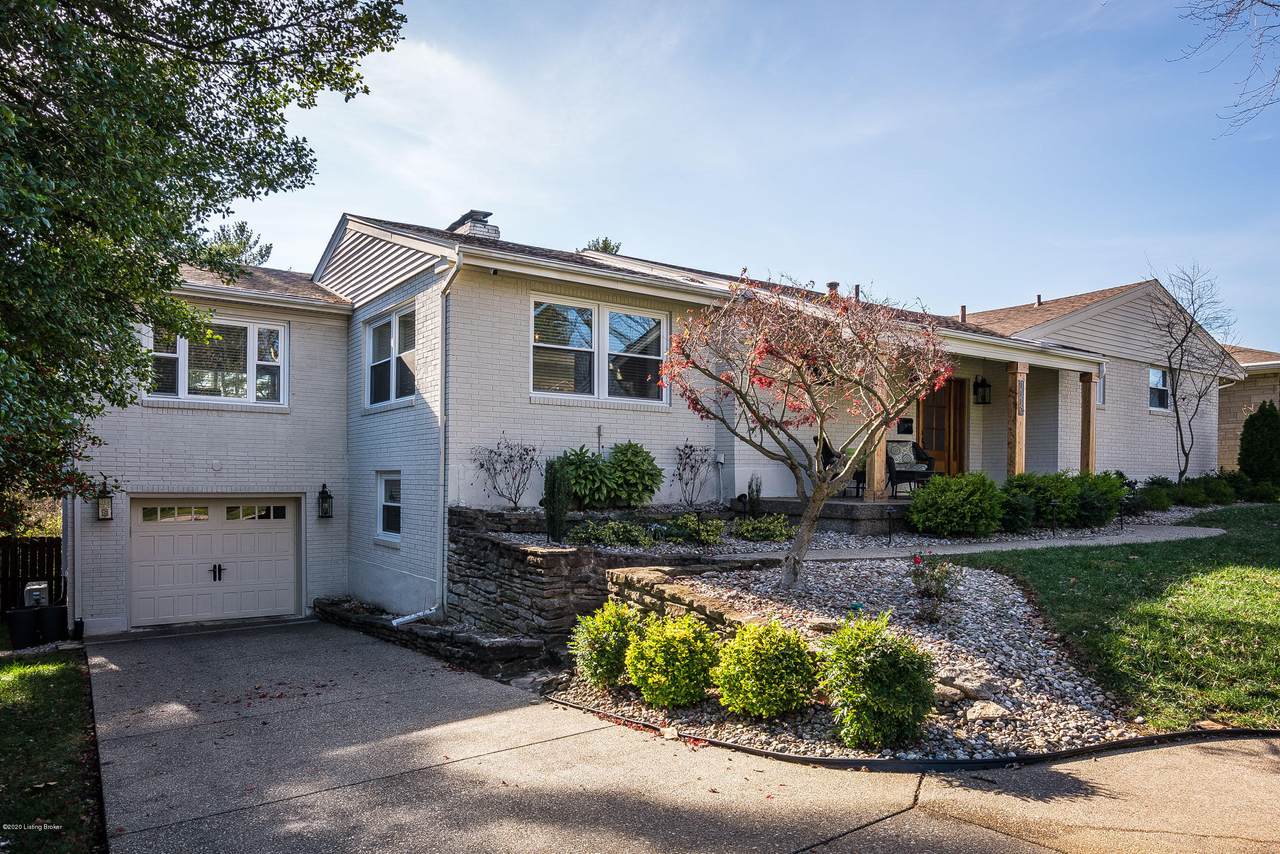 1112 Broadfields Dr - Photo 1