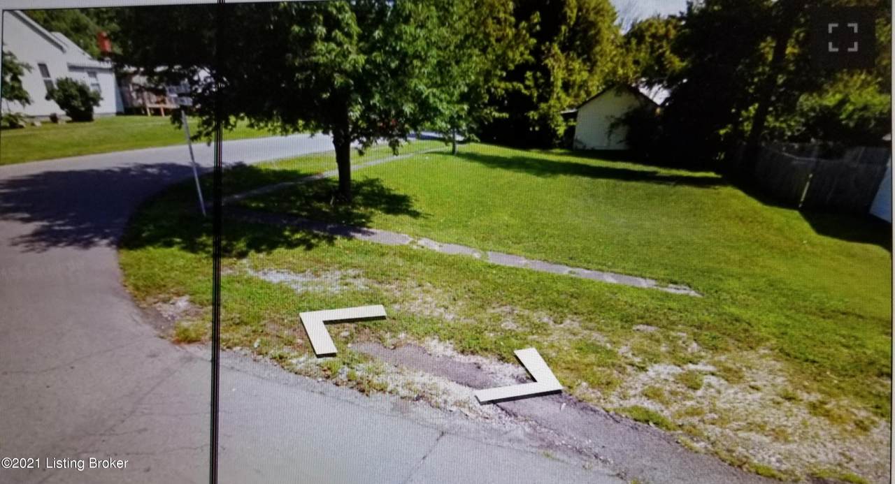215 Brown St - Photo 1