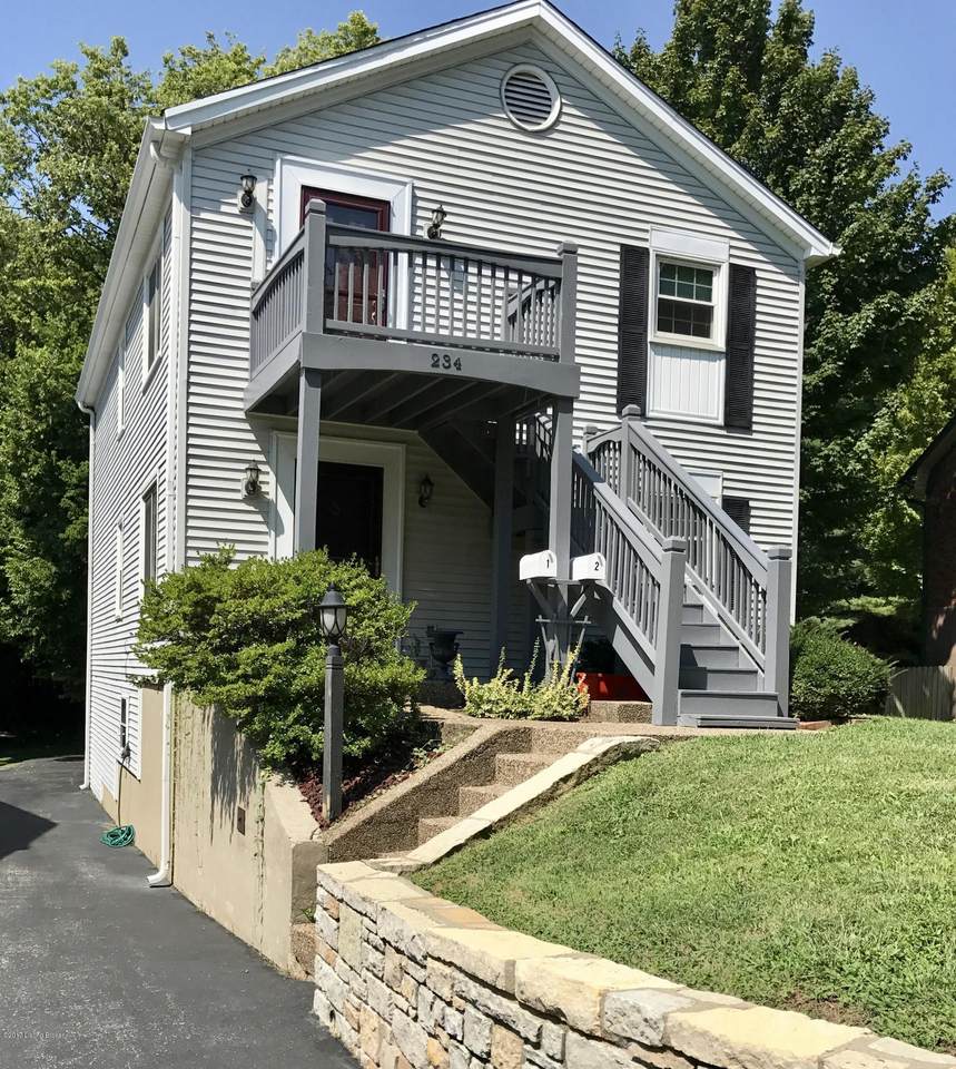 234 Kennedy Ave - Photo 1