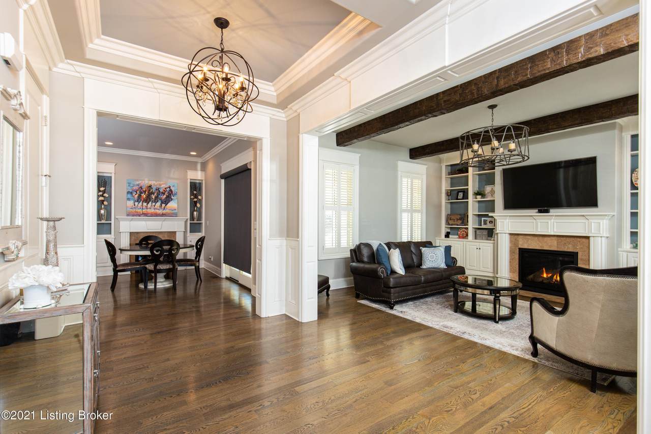 11012 Kings Crown Dr - Photo 1