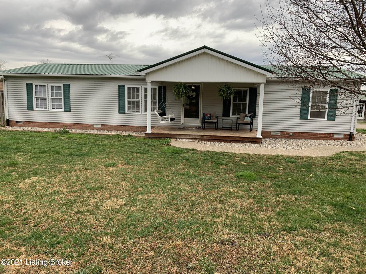 670 J W Bradshaw Ln - Photo 1