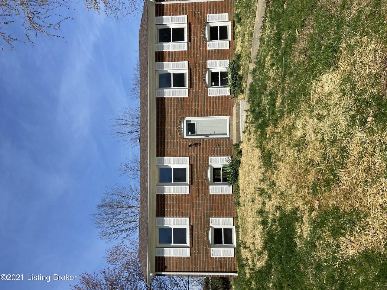 151 Maple Ln - Photo 1