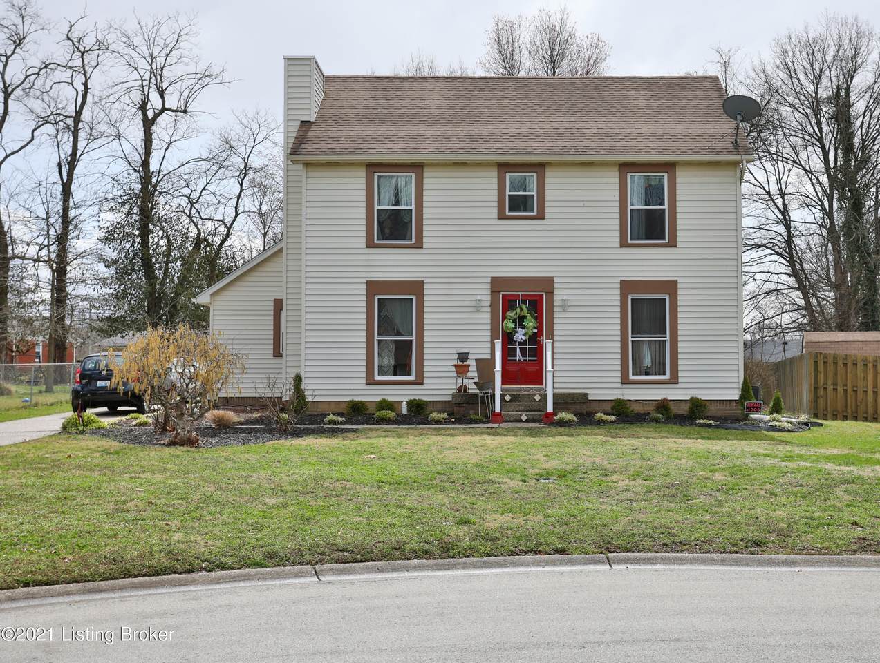 10004 Lauralynn Ct - Photo 1
