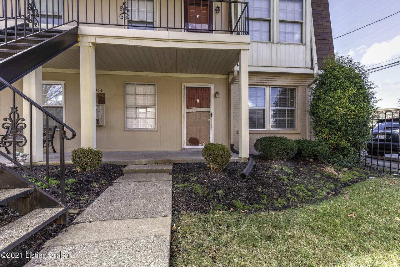 1954 Goldsmith Ln - Photo 1