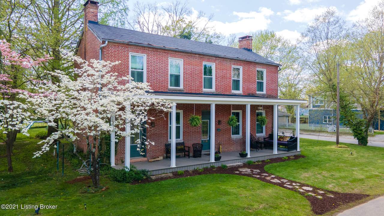 109 Mulberry St - Photo 1