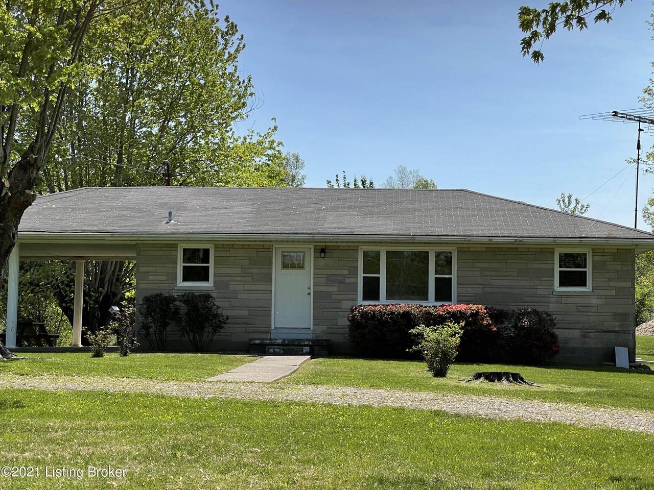 3351 Bryant Ridge Rd - Photo 1
