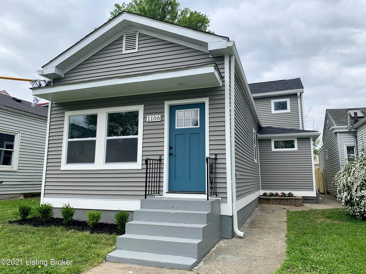 1106 Ash St - Photo 1