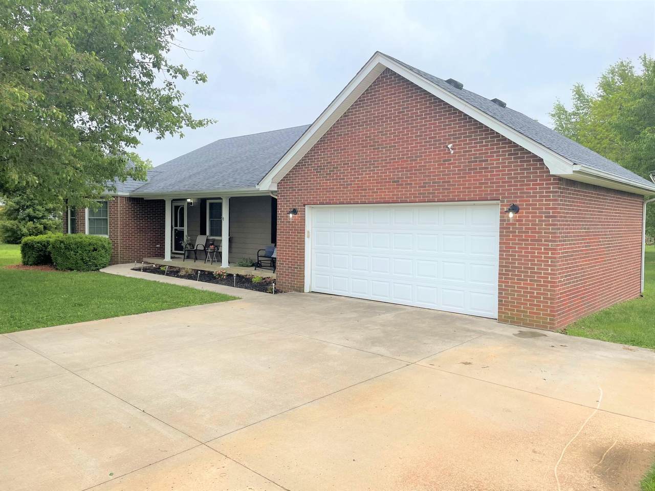 110 Gettysburg Dr - Photo 1