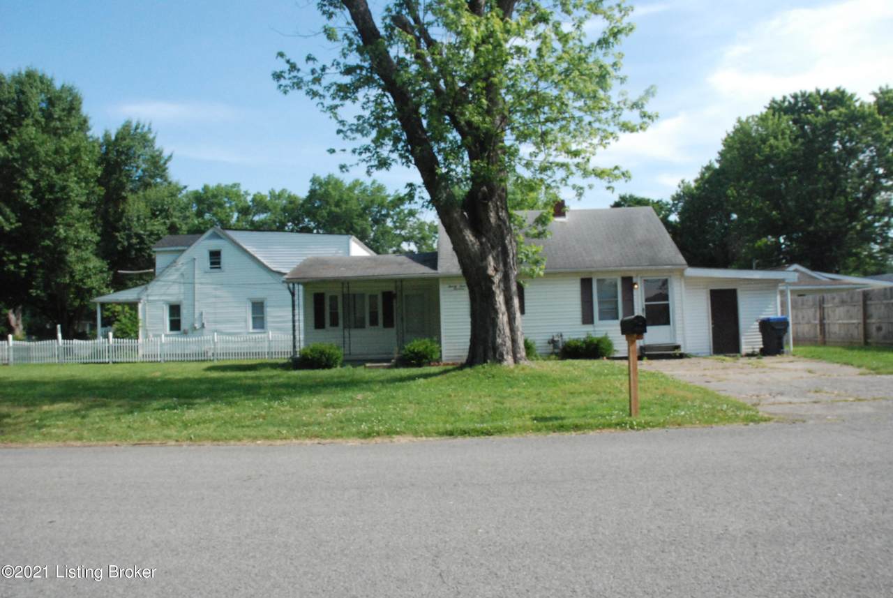 2313 Helen St - Photo 1