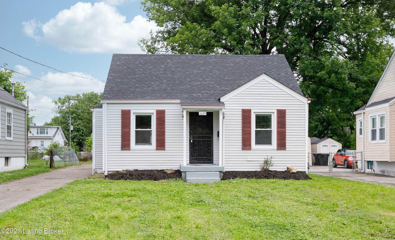 1029 Oakwood Ave - Photo 1
