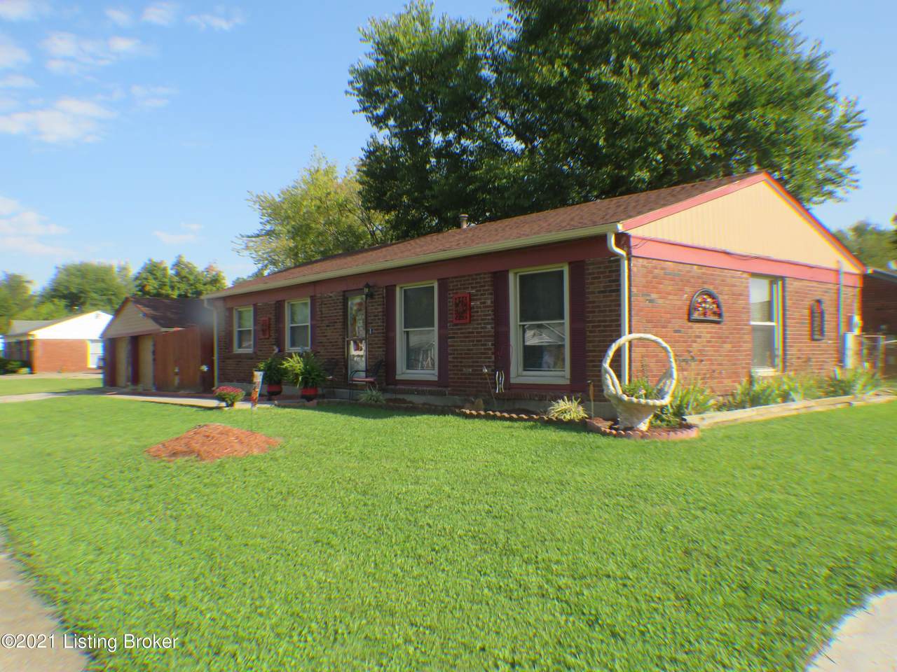 5007 Mansfield Ln - Photo 1